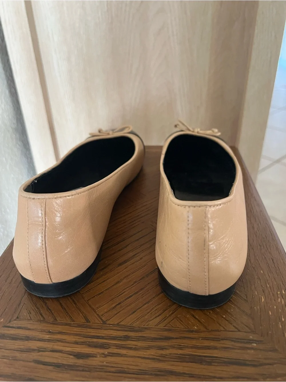 Tory Burch Ginger Shortbread & Black Cap-Toe Ballet Flats